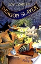 Paperback Dragon Slayer (Orbit Chapter Books) Book