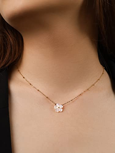 OJERRY Dainty Flower Pendant Neckalces for Women, Flower Jewelry Accessories for Women3