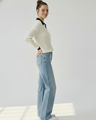 Image of Women's Slim-Fit V-Neck Top with Contrast Collar - High Elasticity Versatile Outfits, Everyday Fashion