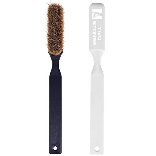 TWO STONES Climbing Chalk Brush with Thick Ultra Durable Boar's Hair Bristles, Bouldering Brush with Ergonomic Handle Portable with Climbing Chalk Bag(Not Included) for Climbing Wall Holds