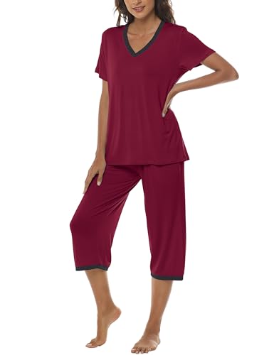 Image of JINSHI Women's Pajamas Set Short Sleeve Top and Capri Pants Lightweight Sleepwear Comfy Pjs Lounge Set with Pockets