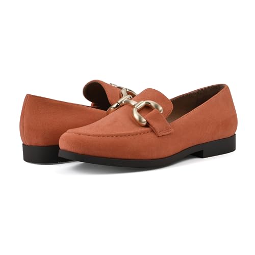 Image of WHITE MOUNTAIN Women's Cassino Moc Toe Loafer