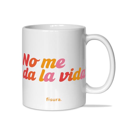 Fisura – Taza cerámica con mensaje “No me da la vida”. Taza original con mensaje divertido. Mug de 320 ml de capacidad. Apta para microondas y lavavajillas Fisura – Taza cerámica con mensaje “No me da la vida”. Taza original con mensaje divertido. Mug de 320 ml de capacidad. Apta para microondas y lavavajillas