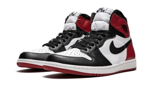 Image of Nike Men's Air Jordan 1 Retro High OG Sneaker