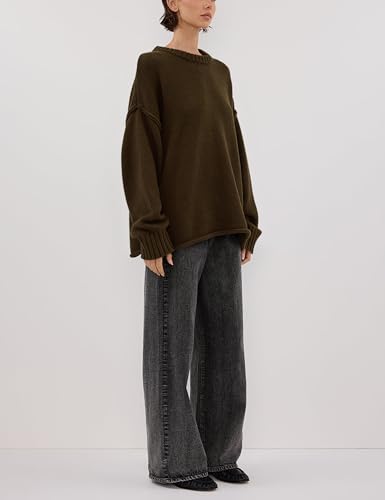 Women's Oversized Sweaters Pullover Casual Crewneck Long Sleeve Fuzzy Chunky Knit Tops 2025 Fall Fashion Outfits3