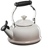 Le Creuset Esmalte en acero silbante tetera con acabados metálicos, 1.7 cuartos...