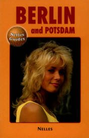 Paperback Berlin (Nelles Guides) Book