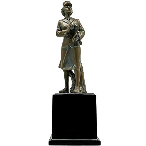 Molly Marine USMC Statue