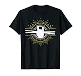 Klassisch geschnitten, doppelt genähter Saum.