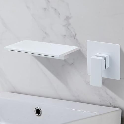 Robinet de lavabo cascade mural blanc pour une salle de bains familiale propre et épurée