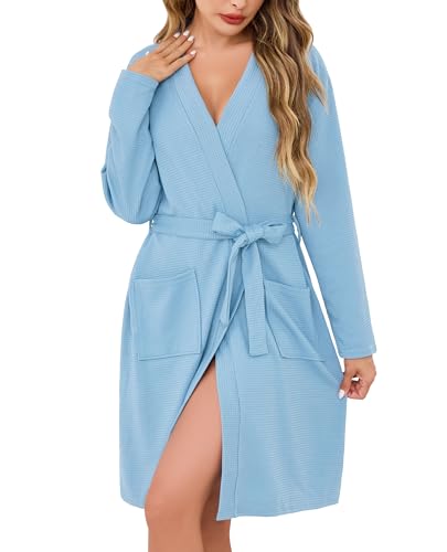 Sopesil Peignoir de Bain Femme Coton Robe de Chambre en Tissu Waffle à Manches Longues avec Col V Kimono Femme Ceinture et Poches Hôtel Spa Bleu Clair,M