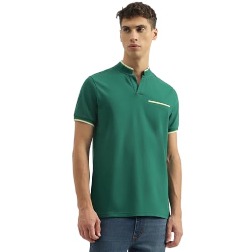 Image of United Colors of Benetton Men Cotton Blend Solid Regular Fit Polo Shirt