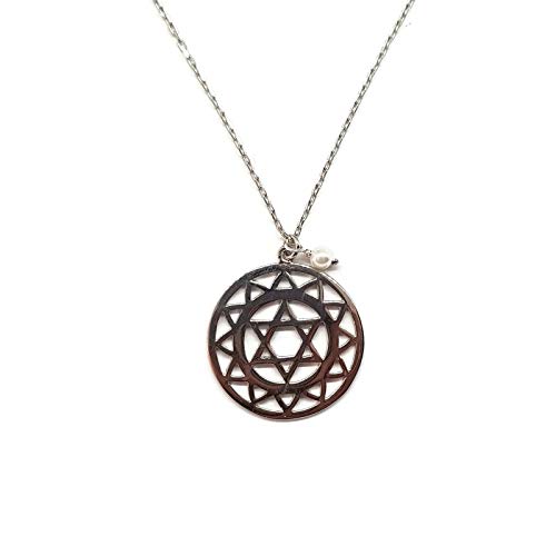 Mystic Jewels By Dalia - Collar Colgante símbolo Chakras, Puntos energéticos, Espiritual, físico y Mental, Dejan fluir la energía (Corazón) Cover