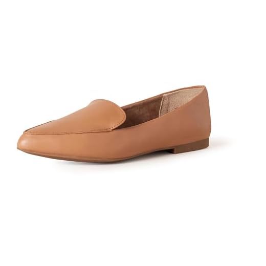 25 Chic Casual Outfits with Jeans and a Blazer - Your Ultimate Everyday Style Guide Loafer