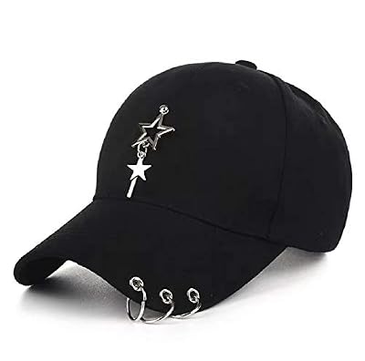 K-Pop - Gorra Ajustada metálica con Cadena de Anillo, diseño único, Adorno de Estrella, Negro, Medium | Ya disponible en tu tienda friki favorita! En mundofriki.es! K-Pop - Gorra Ajustada metálica con Cadena de Anillo, diseño único, Adorno de Estrella, Negro, Medium | Ya disponible en tu tienda friki favorita! En mundofriki.es!