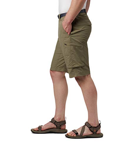 Image of Columbia Men's Regular Fit Shorts (AM4723 Cypress Heather Camo Print 40)