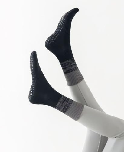 Image of Pilates Socks with Grips for Women, Grippy Socks for Yoga Barre Reformer | Full Sole Pilates Grip Sock, Arch Support Anti Slip Crew Grippy Socks for Pilates Lagree, Megaformer, Workout, Home, Hospital