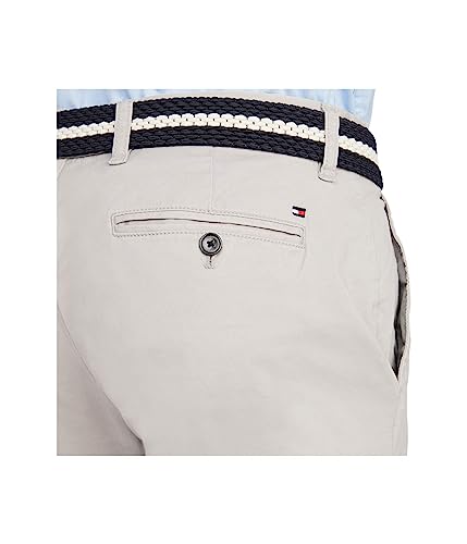 Image of Tommy Hilfiger Men's Stretch Cotton Chino Pants in Custom Fit