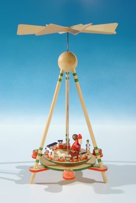 Rudolphs Schatzkiste Tischpyramide Stabpyramide Ruprecht mit Spielzeug...