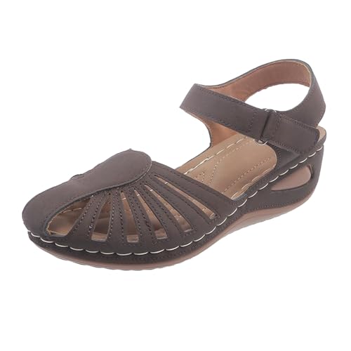 Sandales compensées femme rétro : finissez-en avec les pieds fatigués grâce au bout fermé
