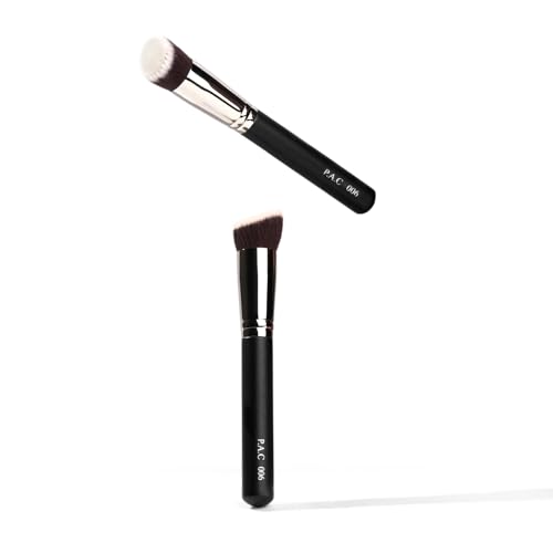 Image of PAC Foundation Brush 006