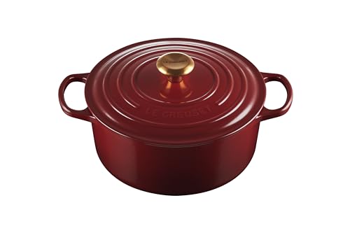 Image of Le Creuset Enameled Cast Iron Signature Round Dutch Oven, 5.5 qt., Garnet