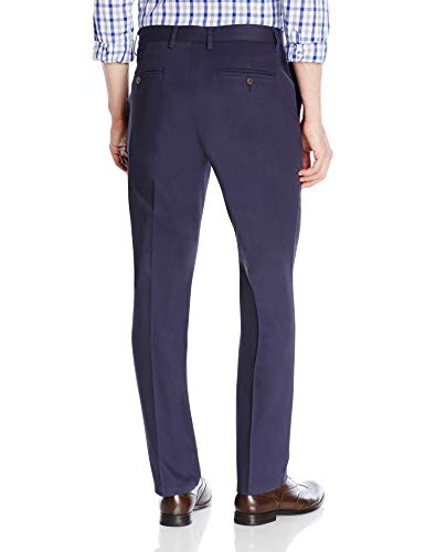 Goodthreads Men's Straight-Fit Wrinkle-Free Comfort Stretch Dress Chino Pant3