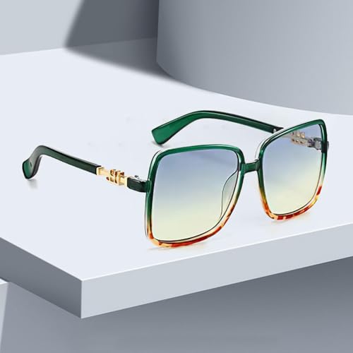 Lunettes de soleil dégradées bleues idéales pour vos terrasses