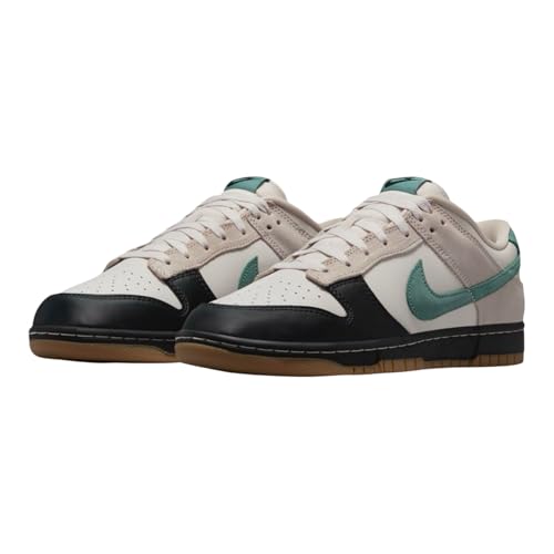 Image of Nike Men's Dunk Low Retro Shoes