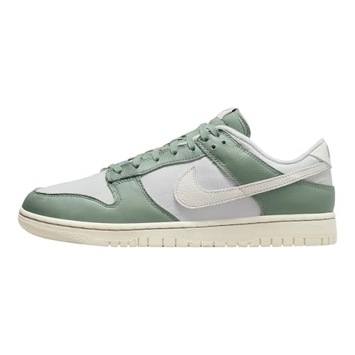 Image of Nike Men's Dunk Low Sneakers