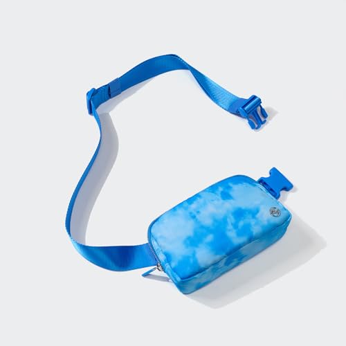 Image of Pander Everywhere Belt Bag for Women, Fashion Waist Packs, Crossbody Bags with Adjustable Strap (Cloud Blue)