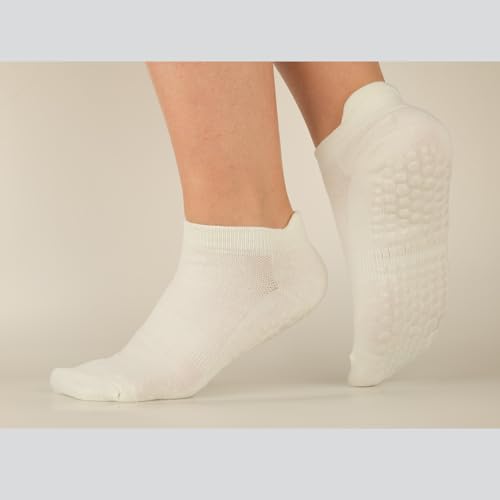 Image of Pilates Socks with Grips for Womens Athletic Gym Yoga Barre Dance Non Slip Skid Socks for Women
