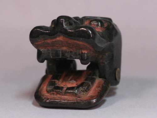 印籠　柘植　獅子　黄楊繊細彫刻　木製 印籠柘植獅子黄楊繊細彫刻木製