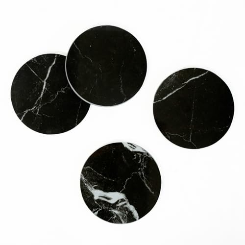 Design italiano contemporaneo – Realizzati in Italia con finiture curate e stile essenziale. Un complemento utile e decorativo.