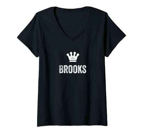 T-shirt Brooks col V pour homme stylé cherchant un vêtement personnalisé