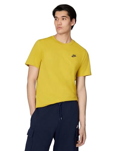 Image of Nike Men's Sportswear Club T-Shirt