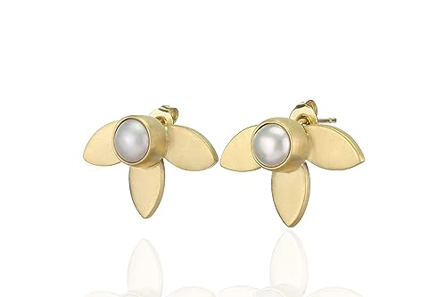 Boucles d'oreilles fleur d'or et feuilles pour sublimer une tenue de mariée