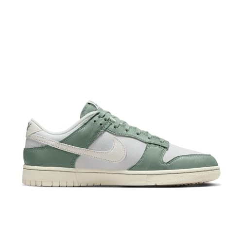 Image of Nike Men's Dunk Low Sneaker