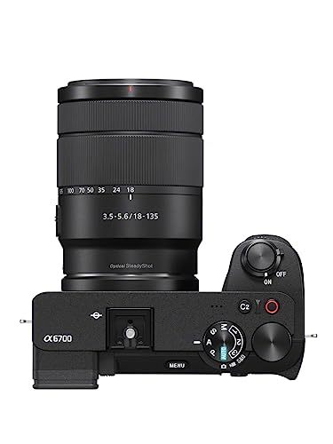 Sony Alpha 6700 | APS-C Spiegellose Systemkamera mit 18-135mm (KI-basierter Autofokus, 5-Achsen-Bildstabilisierung) + Speicherkarte SFG256T