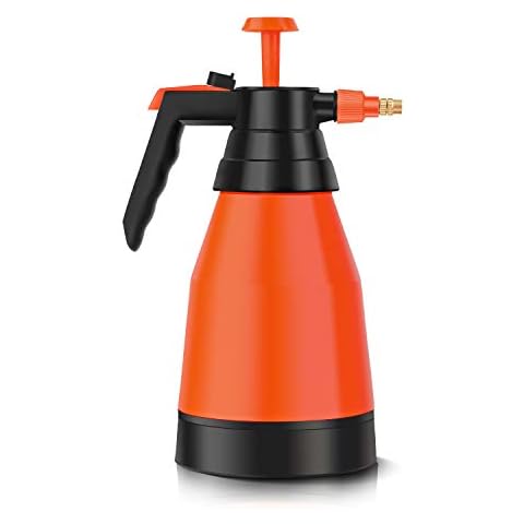 Beewarm Pump Sprayer Garden Sprayer 50.72-Ounce Plant Mister Bottle 1.5 Liter Water Spray Bottle for Cleaning Solution in Lawn Cover