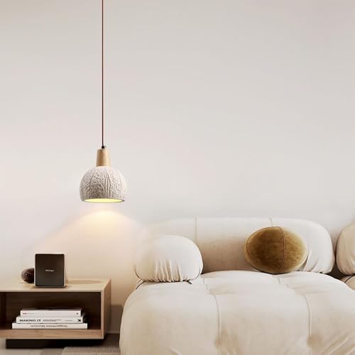 Suspension LED compacte culot E27 pour optimiser l'éclairage