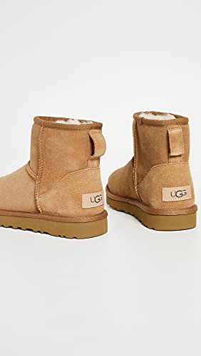 UGG Australia Women's Classic Mini Boot, Chestnut, 104