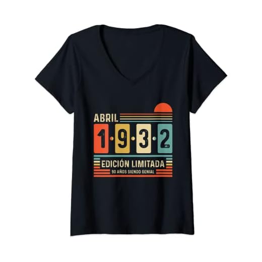 Mujer 90 Años Abril 1932 Leyenda Regalo 90 Cumpleaños Camiseta Cuello V