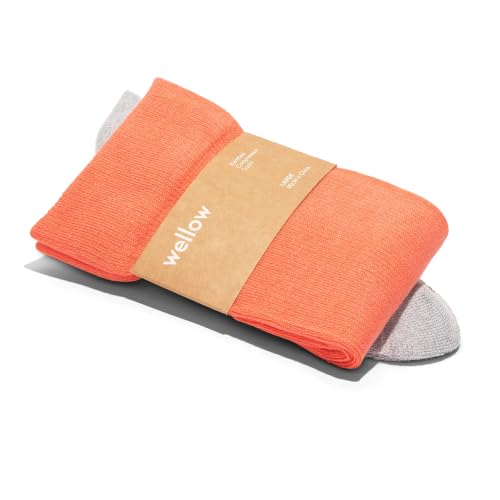 Image of Wellow Knee High Compression Socks for Men & Women, 18-25 mmHg, Bamboo Viscose, Swelling Relief