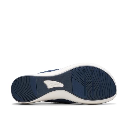 Image of Clarks Women's BreezeRae Erin Cloudsteppers Flat Sandal