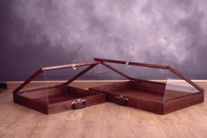 Trade Show Cases Cherry P302C With Black Felt And Side Guards #TOP15