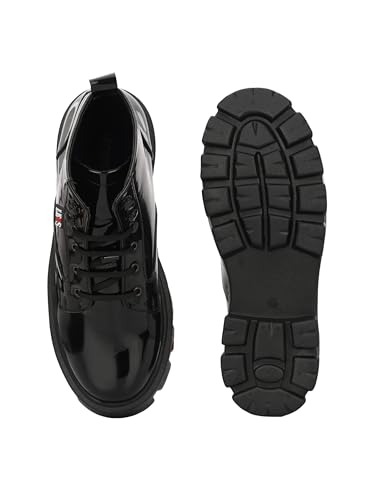 Image of Leo Chic and Chunky Comfortable Casual Boots Boots For Men