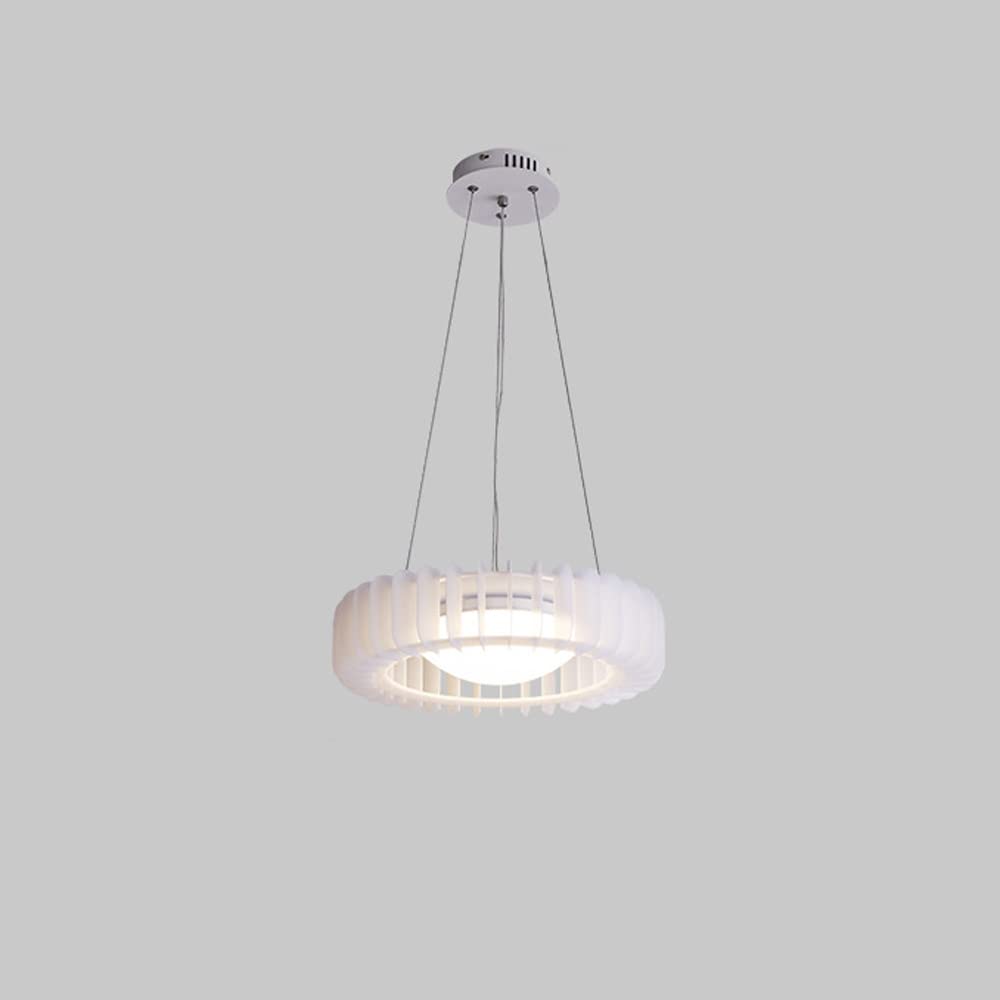 Lustre scandinave en acrylique sélectionné avec éclairage LED chic - 8