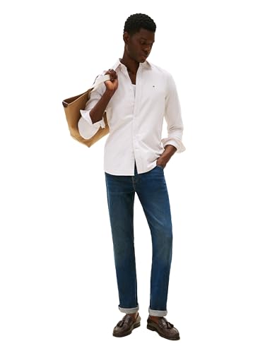 Image of Tommy Hilfiger Men's Long Sleeve Oxford Shirts in Regular Fit, Men's Button Down Shirts, Also Available in Big and Tall