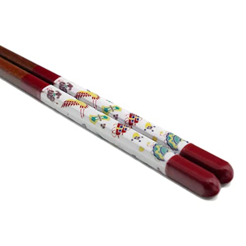 青郊窯 九谷色絵 若狭塗箸 (赤 21cm) 各種 IC-01R-19R ? 食洗機対応 お箸 おはし カトラリー 若狭塗 九谷焼 人気 日本製 ギフト 贈り物 石川県 金沢 北山堂 ? (宝尽くし IC-07R)